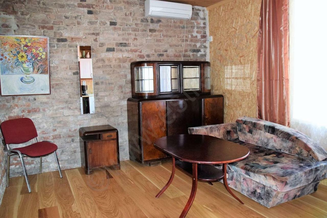 Private Apartment In The Centre Of Parnu/Pernau ภายนอก รูปภาพ